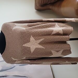 Tan/beige star sweater